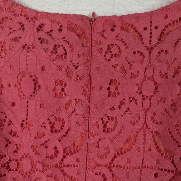 Banana Republic Short Shift Lace Dress Lined Coral‎ Women's Size 12P - Picture 7 of 12
